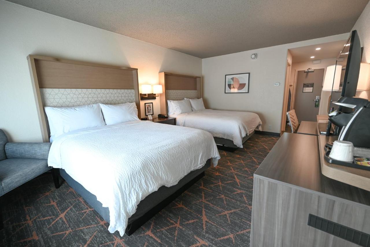 Holiday Inn Cleveland-Mayfield By Ihg Kültér fotó