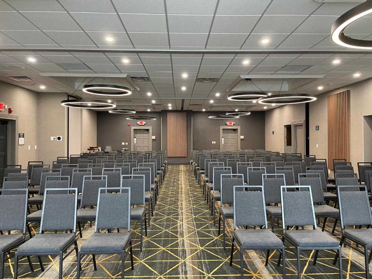 Holiday Inn Cleveland-Mayfield By Ihg Kültér fotó