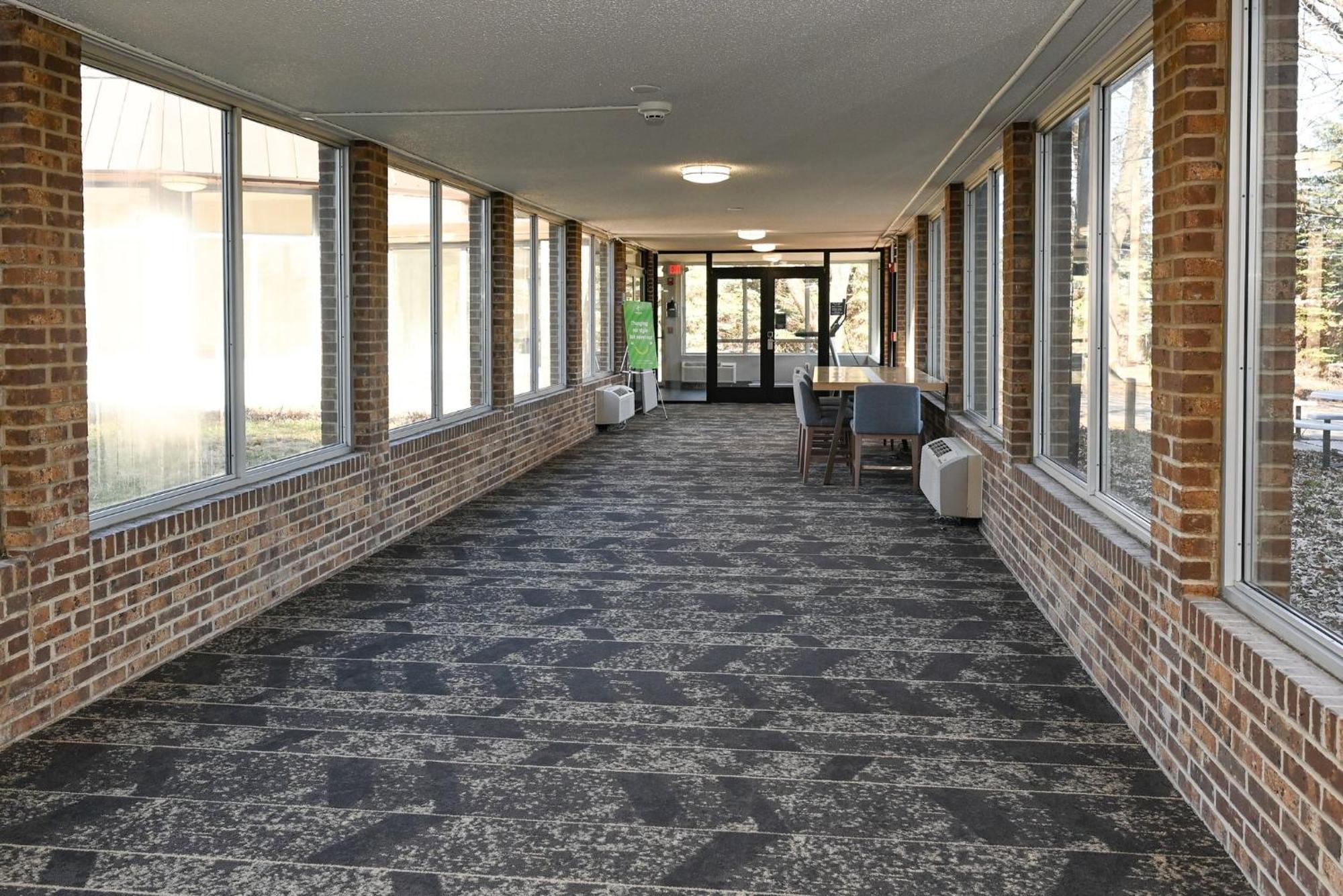 Holiday Inn Cleveland-Mayfield By Ihg Kültér fotó