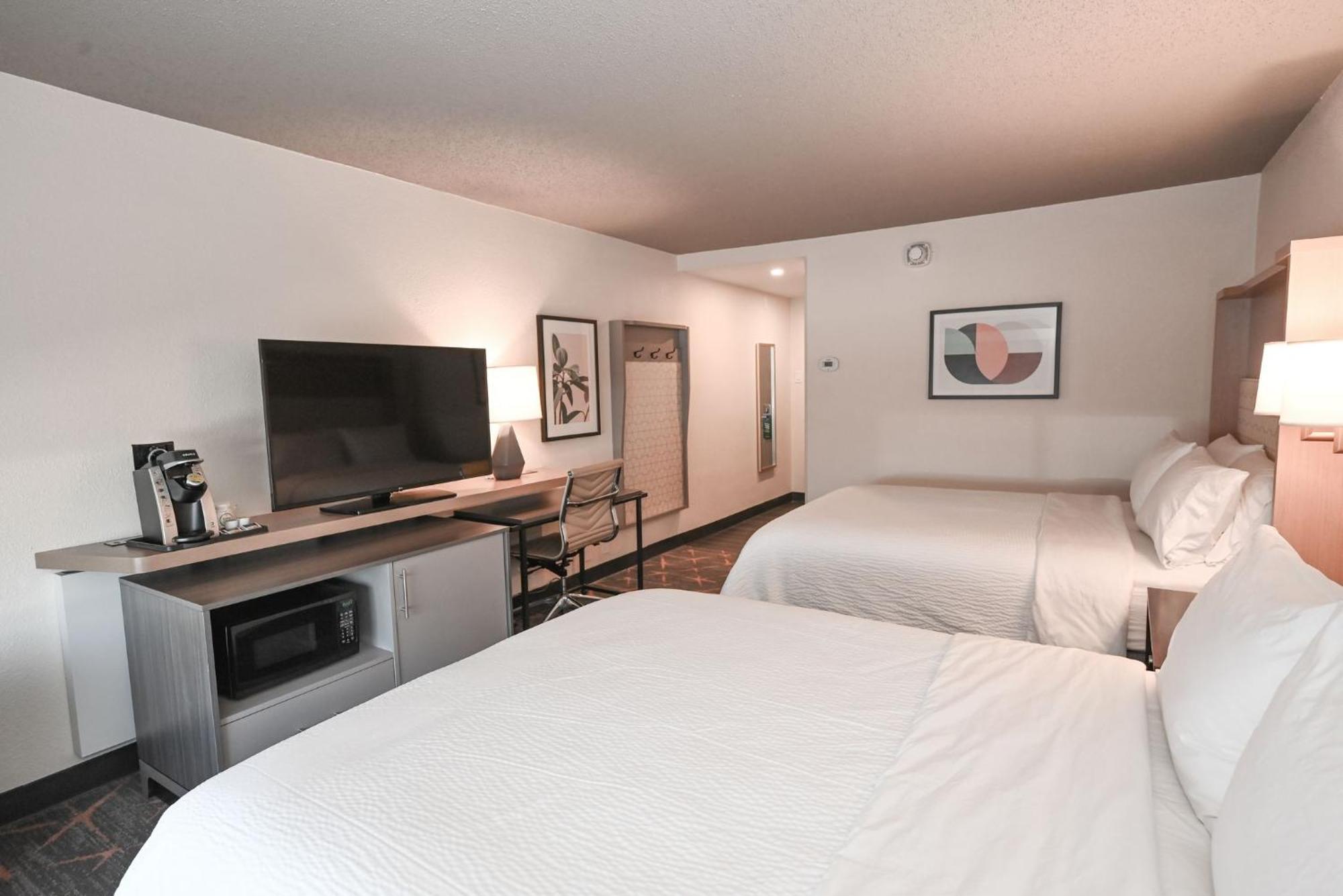 Holiday Inn Cleveland-Mayfield By Ihg Kültér fotó