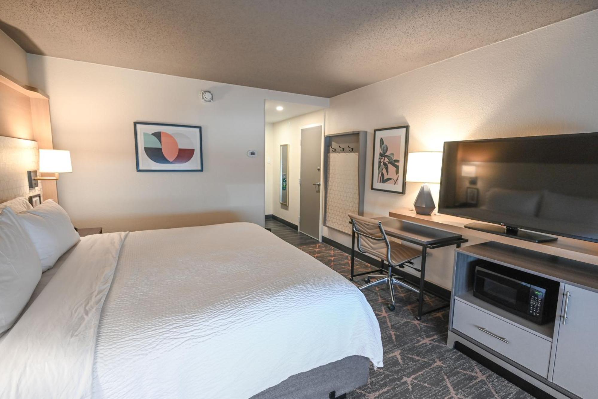 Holiday Inn Cleveland-Mayfield By Ihg Kültér fotó